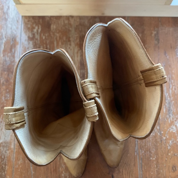 Vintage Leather Boots - Picture 5 of 11